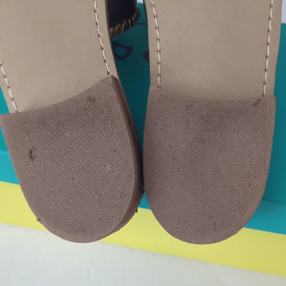 Jack Rogers Nantucket Gold Sandal in Midnight and Gold Navy Gold size 9 - Picture 13 of 14